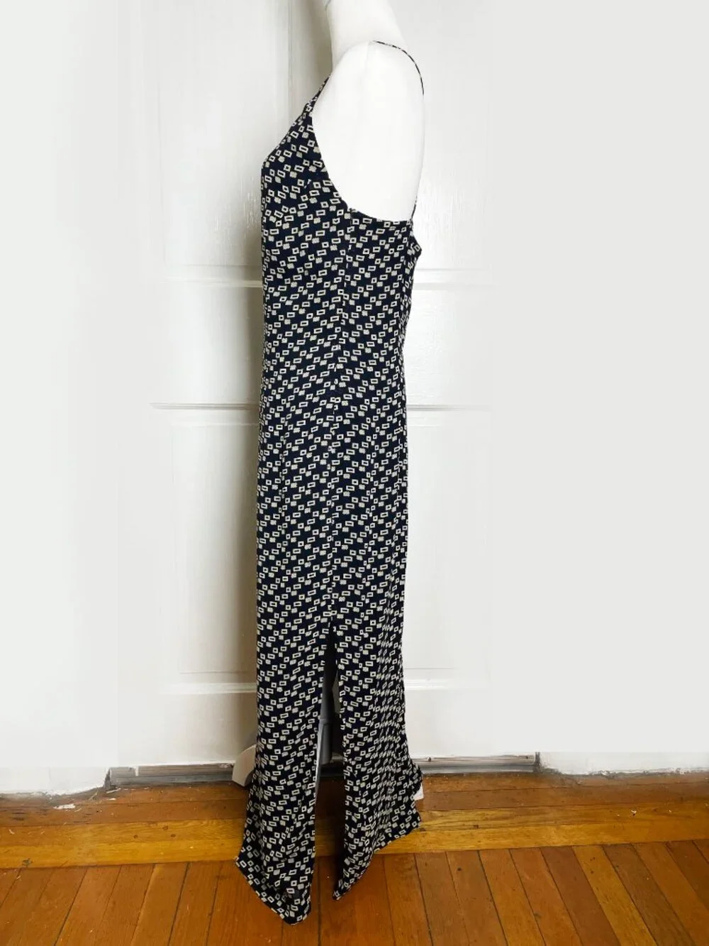 Vintage Barami Geometric Print Halter Maxi Dress Black Cream Silk Blend Size 4 - Picture 5 of 9